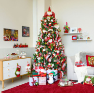 Inspirasi Dekorasi Pohon Natal Cantik dan Unik